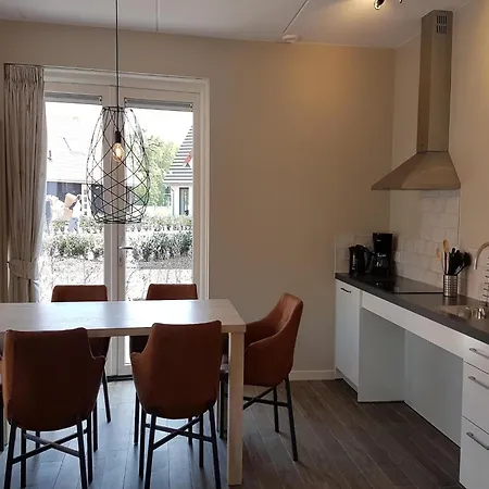 펜션 Cozy In The Middle Of The Achterhoek 알멘